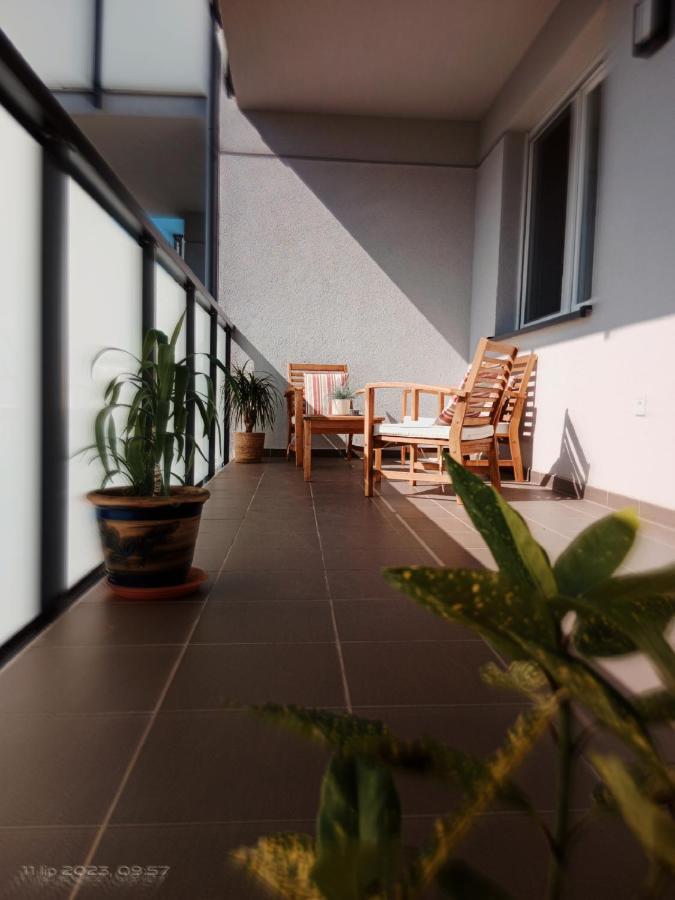 Apartament Na Zielonej Z Tarasem Apartment Pila Exterior photo